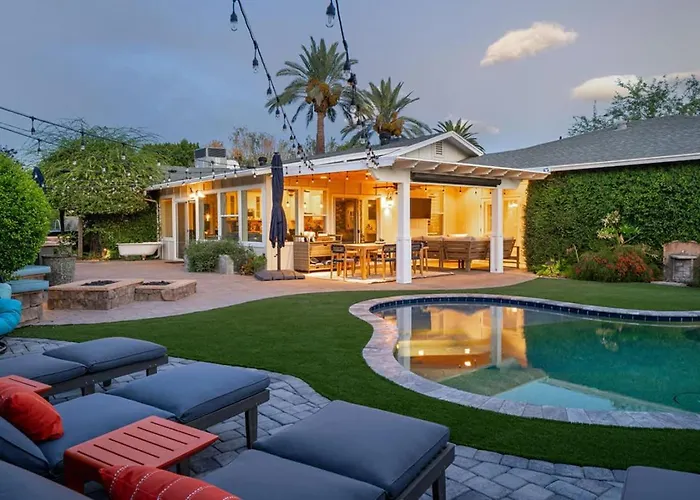 Old Town Farm-to-table - Gourmet Adventure With Pool Scottsdale