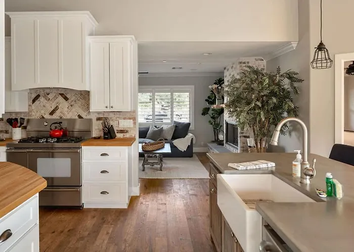 Old Town Farm-to-table - Gourmet Adventure With Pool Holiday home Scottsdale