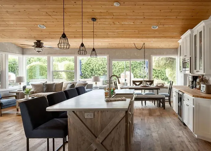 Old Town Farm-to-table - Gourmet Adventure With Pool Holiday home Scottsdale